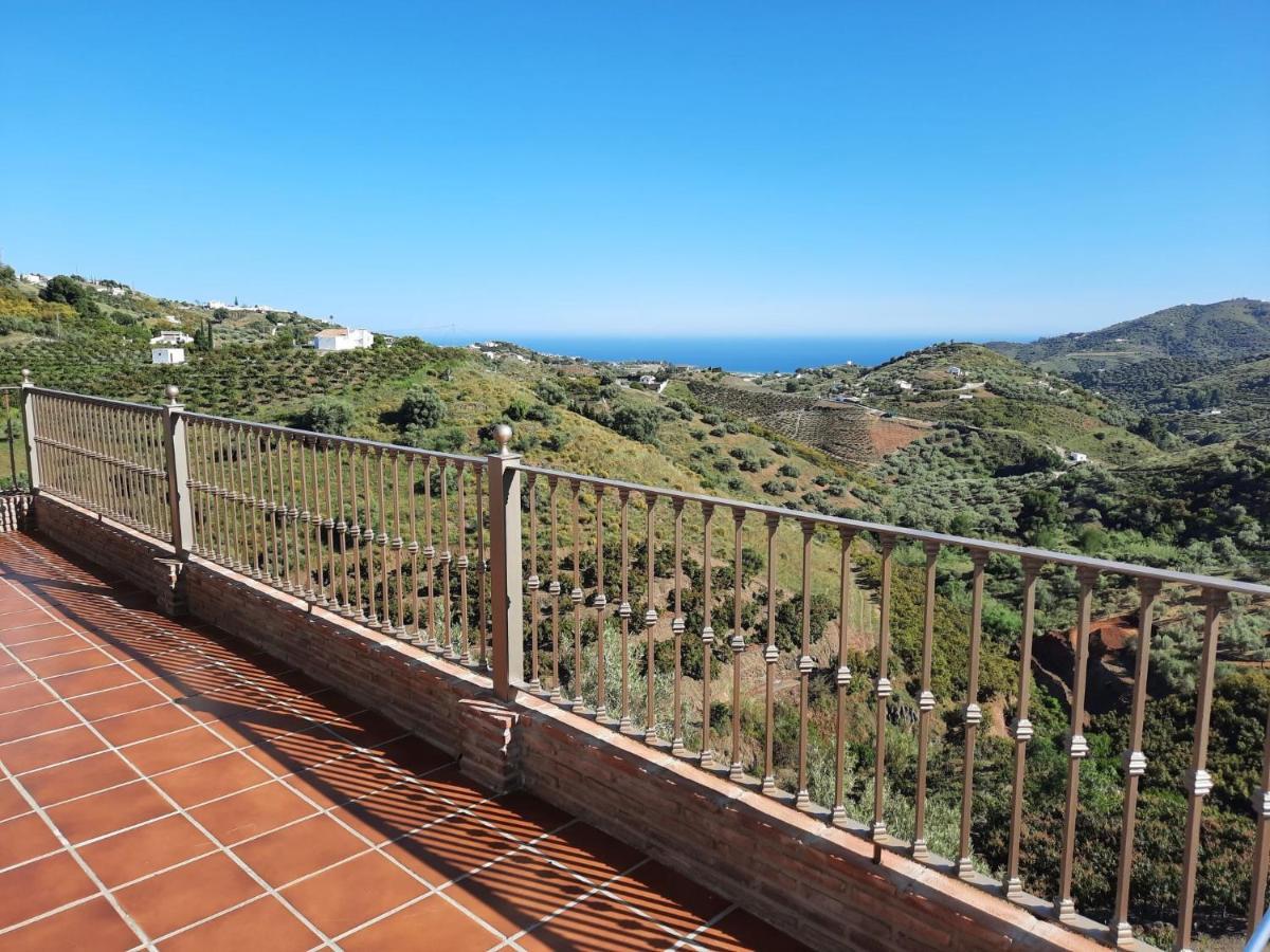 Holiday Home Tres Palmeras - FRG131 Frigiliana Exterior foto